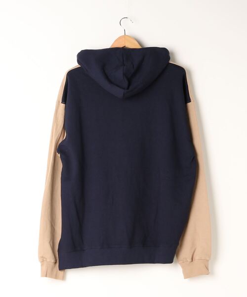 DING（ディング）の「DING/アシンメトリーバイカラーパーカー（パーカー・レディース・ベージュ/グレー・FREE）」の8枚目の写真