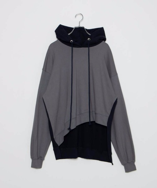 DING（ディング）の「DING/アシンメトリーバイカラーパーカー（パーカー・レディース・ベージュ/グレー・FREE）」の10枚目の写真
