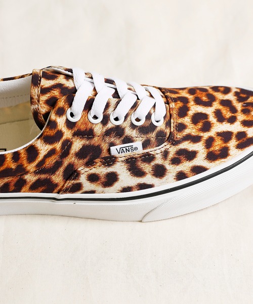 VANS(バンズ)の「VANS ヴァンズ / ERA (LEOPARD) BLACK/TRUE WHITE エラ (レオパード) ローカットスニーカー / VN0A4U393I6(スニーカー・レディース・レオパード・24cm/24.5cm/23cm/23.5cm)」の9枚目の写真