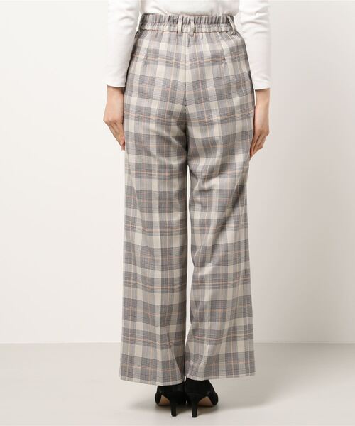 human woman（ヒューマンウーマン）の「先染めチェックパンツ（その他パンツ・レディース・チャコールグレー・MEDIUM/SMALL）」の3枚目の写真