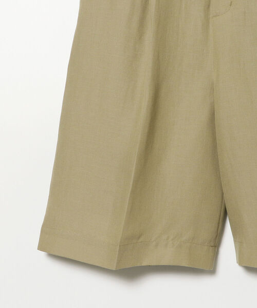 Ray BEAMS(レイビームス)の「Ray BEAMS / 1タック ワイド ハーフパンツ(その他パンツ・レディース・ベージュ/ダークブラウン・0/1)」の12枚目の写真
