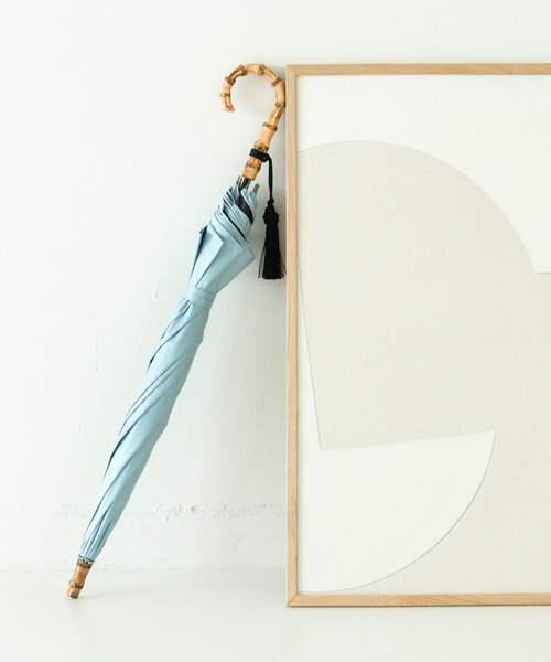 utatane（ウタタネ）の「日傘 完全遮光100％ 晴雨兼用 竹ハンドル55cm大判（長傘・レディース・ブラック/グレー/ネイビー/ベージュ/レッド/ピンク/ブルー/グリーン/マスタード/ラベンダー・FREE）」の7枚目の写真