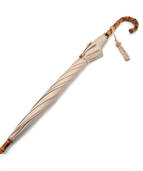 utatane（ウタタネ）の「日傘 完全遮光100％ 晴雨兼用 竹ハンドル55cm大判（長傘・レディース・ブラック/グレー/ネイビー/ベージュ/レッド/ピンク/ブルー/グリーン/マスタード/ラベンダー・FREE）」の19枚目の写真