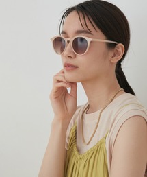 セルフレームボストンサングラス