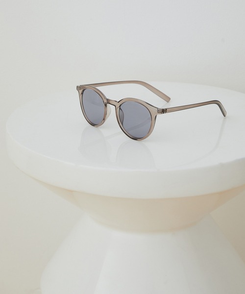 ADAM ET ROPE'（アダムエロペ）の「セルフレームボストンサングラス（サングラス・レディース・チャコールグレー/ライトグレー/ブラック/ベージュ/ピンク系その他2・FREE）」の20枚目の写真