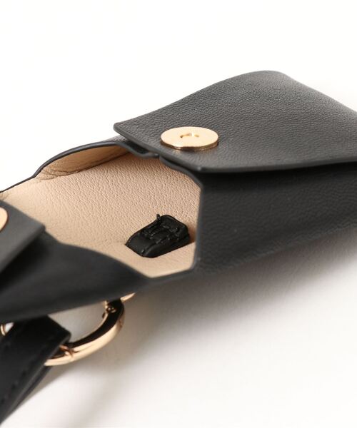 Casselini（キャセリーニ）の「【LE VERNIS/ル・ベルニ】マルチポーチ3set（ショルダーバッグ・レディース・ブラック/アイボリー・FREE）」の10枚目の写真