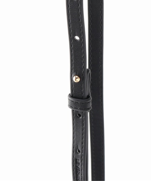 Casselini（キャセリーニ）の「【LE VERNIS/ル・ベルニ】マルチポーチ3set（ショルダーバッグ・レディース・ブラック/アイボリー・FREE）」の11枚目の写真