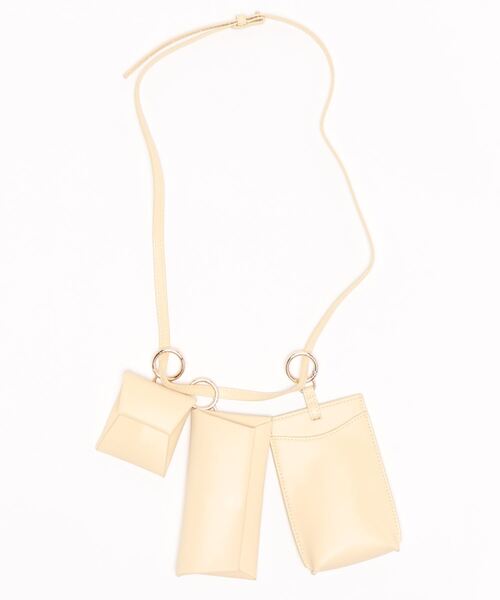 Casselini（キャセリーニ）の「【LE VERNIS/ル・ベルニ】マルチポーチ3set（ショルダーバッグ・レディース・ブラック/アイボリー・FREE）」の21枚目の写真