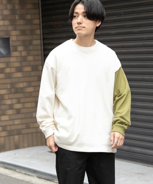 ITEMS URBANRESEARCH(アイテムズ アーバンリサーチ)の「USAコットン 袖配色 長袖Tシャツ(Tシャツ/カットソー・メンズ・オフホワイト/ブラック・MEDIUM/LARGE)」の1枚目の写真