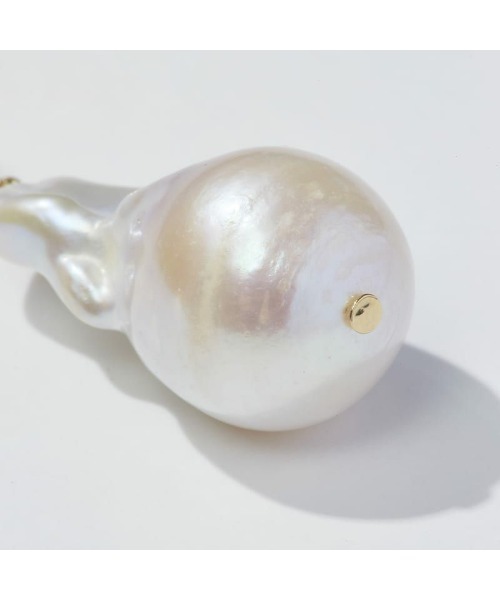 STELLAR　HOLLYWOOD（ステラハリウッド）の「ビッグバロックパールピアス（ピアス（両耳用）・レディース・ブラック/ホワイト・FREE）」の11枚目の写真