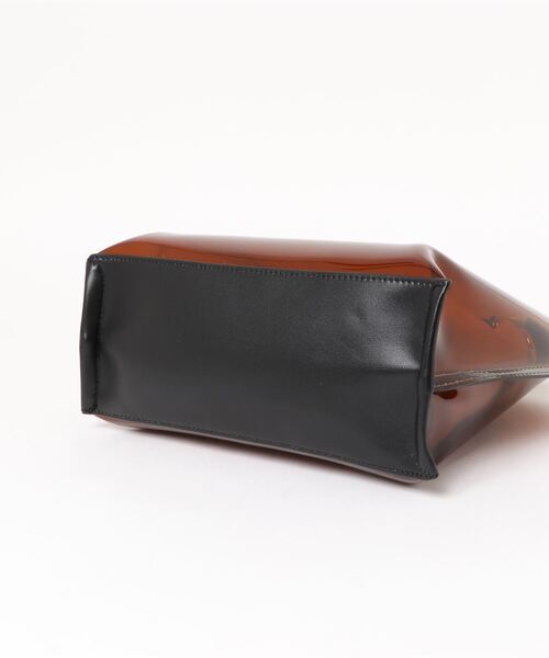 UNBILLION（アンビリオン）の「カシュカシュ cachecache / ポーチ付きクリア2wayトートバッグ（トートバッグ・レディース・ホワイト/ブラック・FREE）」の3枚目の写真