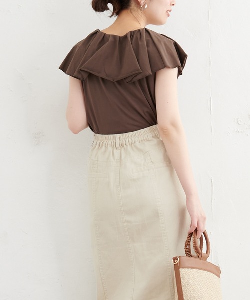 natural couture(ナチュラルクチュール)の「【WEB限定カラー有り】ラッフルフリルT(シャツ/ブラウス・レディース・オフホワイト/ブラウン/ラベンダー/ブラック/ピンク・FREE)」の16枚目の写真