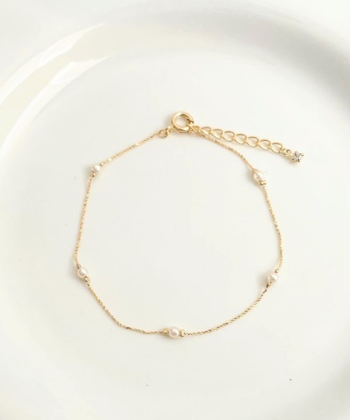Three Four Time（ｽﾘｰﾌｫｰﾀｲﾑ）の「ステーションミニパールブレス（ブレスレット・レディース・ゴールド/ピンクゴールド・FREE）」の6枚目の写真