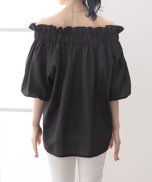 Newlyme(ニューリーミー)の「オフショルバルーンスリーブブラウス(シャツ/ブラウス・レディース・ホワイト/ベージュ/グレイッシュベージュ/ブルー/ブラック・MEDIUM/LARGE)」の14枚目の写真