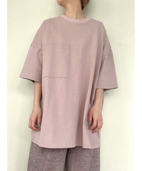 AMAIL（アマイル）の「ジェンダーレス刺繍トップス（Tシャツ/カットソー・レディース・ホワイト/ブラック/ベージュ/ピンク・FREE）」の4枚目の写真