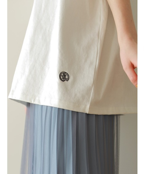 AMAIL（アマイル）の「ジェンダーレス刺繍トップス（Tシャツ/カットソー・レディース・ホワイト/ブラック/ベージュ/ピンク・FREE）」の11枚目の写真