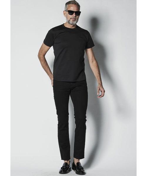 1 piu 1 uguale 3(ウノピゥウノウグァーレトレ)の「5 pocket BANDANA POCKET denim(デニムパンツ・メンズ・ブラック・Ⅲ/Ⅳ/Ⅵ/Ⅴ/Ⅶ)」の2枚目の写真