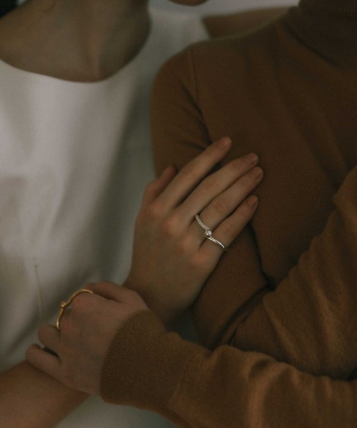 ASAMI FUJIKAWA（アサミフジカワ）の「ASAMI FUJIKAWA　Ring（リング・レディース・シルバー/ゴールド・SMALL/LARGE）」の7枚目の写真