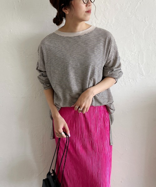 CAPRICIEUX LE'MAGE（カプリシューレマージュ）の「細ボーダーロンT（Tシャツ/カットソー・レディース・ライトベージュ/ネイビー/レッド・FREE）」の2枚目の写真