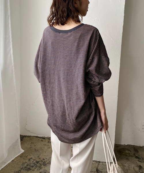 CAPRICIEUX LE'MAGE（カプリシューレマージュ）の「細ボーダーロンT（Tシャツ/カットソー・レディース・ライトベージュ/ネイビー/レッド・FREE）」の20枚目の写真