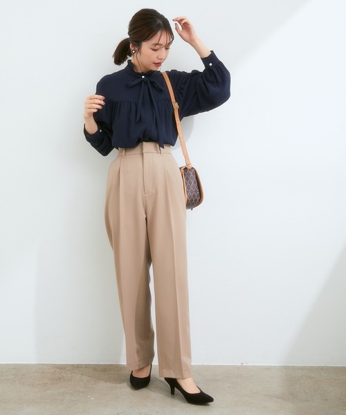 VIS（ビス）の「【セットアップ対応】スタイルアップが叶う。美脚セミワイドパンツ（スラックス・レディース・ベージュ/レンガ/ブラック/グリーン/ベージュ系その他2・L/M/S/SS）」の8枚目の写真