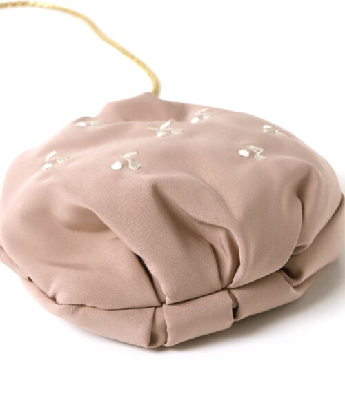 apres les cours（アプレレクール）の「さくらんぼ刺繍ポシェット（ショルダーバッグ・キッズ・ピンク/キナリ・FREE）」の4枚目の写真