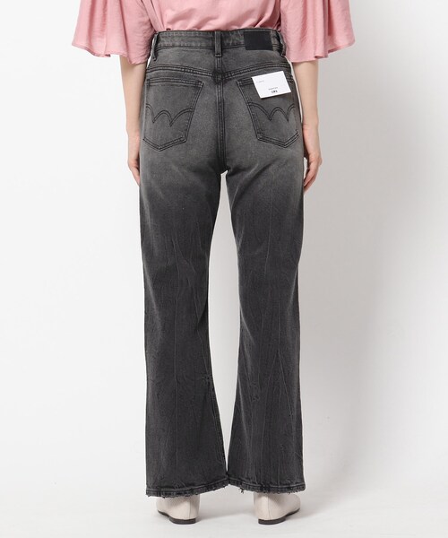 THE SHOP TK （ザ ショップ ティーケー ）の「◆EDWIN別注デニムフレアパンツ（デニムパンツ・レディース・チャコールグレー/ブルー・13/12）」の12枚目の写真