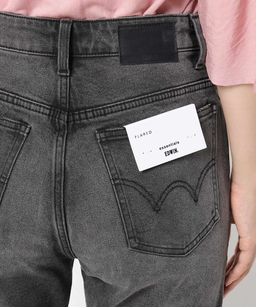 THE SHOP TK （ザ ショップ ティーケー ）の「◆EDWIN別注デニムフレアパンツ（デニムパンツ・レディース・チャコールグレー/ブルー・13/12）」の5枚目の写真