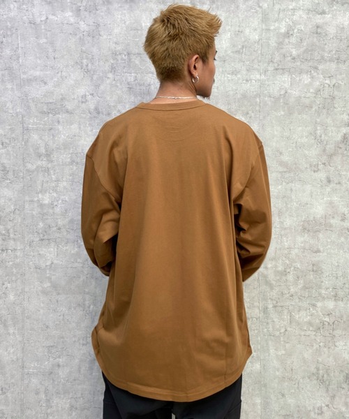 Carhartt WIP（カーハートダブリューアイピー）の「Carhartt WIP/カーハートダブリューアイピー ワンポイント チェイスロンT I026392（Tシャツ/カットソー・メンズ・ブラック/グリーン/ホワイト/ブルー/パープル/ブラウン・XL/L/M/XXL）」の13枚目の写真