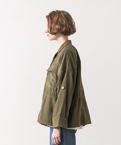 ALLUMER(アリュメール)の「フィブリルミリタリーブルゾン(ミリタリージャケット・レディース・カーキ/ブラック・1)」の12枚目の写真