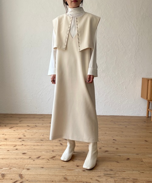 ReNorm(リノーム)の「【YUKIコラボ】2wayスタンドカラーブラウス(シャツ/ブラウス・レディース・オフホワイト/グレー・フリー)」の7枚目の写真