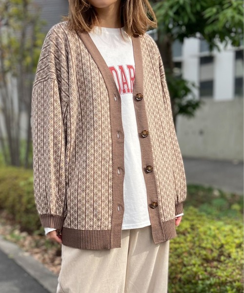 Per sist ence(パーシエンス)の「Per sist ence/パーシエンス ジャカードニットカーディガン(カーディガン/ボレロ・レディース・ブラック/ブラウン/ベージュ・FREE)」の1枚目の写真