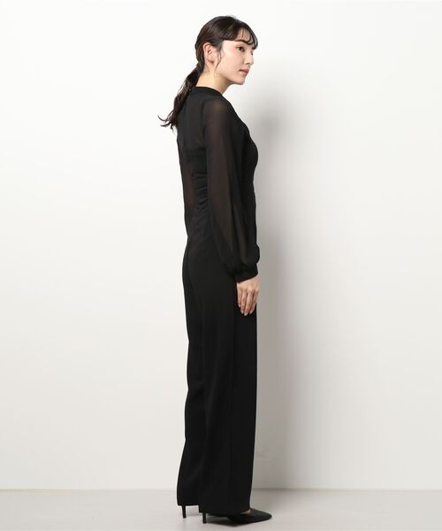AMBIENT(アンビエント)の「カットネックシフォンコンビパンツドレス(つなぎ/オールインワン・レディース・ブラック・S)」の2枚目の写真