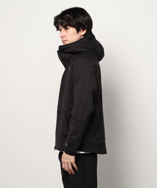 Reebok(リーボック)の「DMX トレーニング マイクロ フリース ジャケット / DMX Training Micro Fleece Jacket(パーカー・メンズ・ブラック・MEDIUM/SMALL/LARGE/X-LARGE/XX-LARGE/XXX-LARGE)」の5枚目の写真