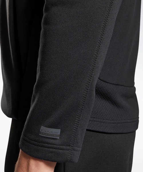 Reebok(リーボック)の「DMX トレーニング マイクロ フリース ジャケット / DMX Training Micro Fleece Jacket(パーカー・メンズ・ブラック・MEDIUM/SMALL/LARGE/X-LARGE/XX-LARGE/XXX-LARGE)」の8枚目の写真