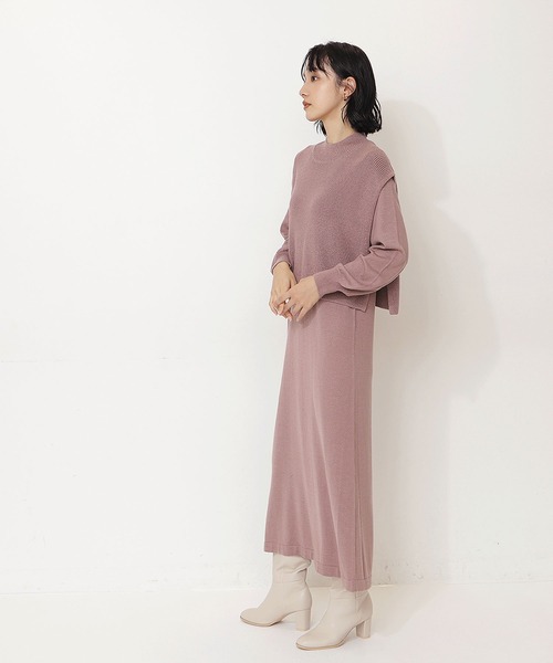 NATURAL BEAUTY BASIC(ナチュラルビューティーベーシック)の「ベストレイヤードニットワンピース(ワンピース・レディース・グレー/オフホワイト/ピンク・MEDIUM)」の5枚目の写真