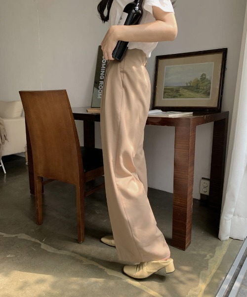 mood for a day（ムードフォーアデイ）の「biscuit slacks / ワイドスラックスパンツ（スラックス・レディース・ベージュ・FREE）」の6枚目の写真