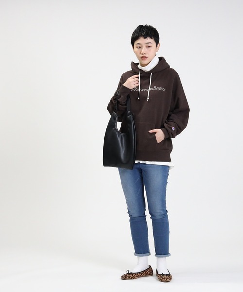 セール】【Champion】ロゴ刺繍スウェットパーカー（パーカー