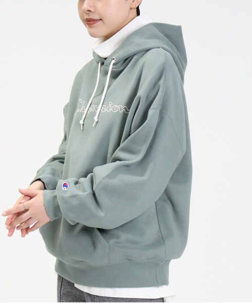 Champion - 【オシャレ⭐Champion】グレー　長袖パーカー　ロゴ入り　サイズL セール】【Champion】ロゴ刺繍スウェットパーカー（パーカー