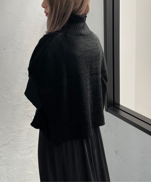 apres jour mignon（アプレジュールミニョン）の「ロールハイネックケーブルベスト【ZOZOTOWN限定アイテム】（ベスト・レディース・ボルドー/アイボリー/ブラック・X-LARGE/フリー）」の20枚目の写真