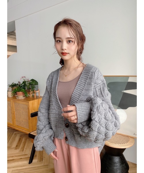 JUMELLE（ジュメロ）の「ボリュームスリーブニット（カーディガン/ボレロ・レディース・グレー・FREE）」の5枚目の写真