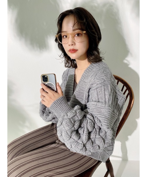 JUMELLE（ジュメロ）の「ボリュームスリーブニット（カーディガン/ボレロ・レディース・グレー・FREE）」の14枚目の写真