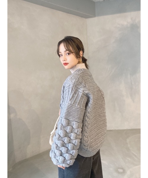 JUMELLE（ジュメロ）の「ボリュームスリーブニット（カーディガン/ボレロ・レディース・グレー・FREE）」の21枚目の写真