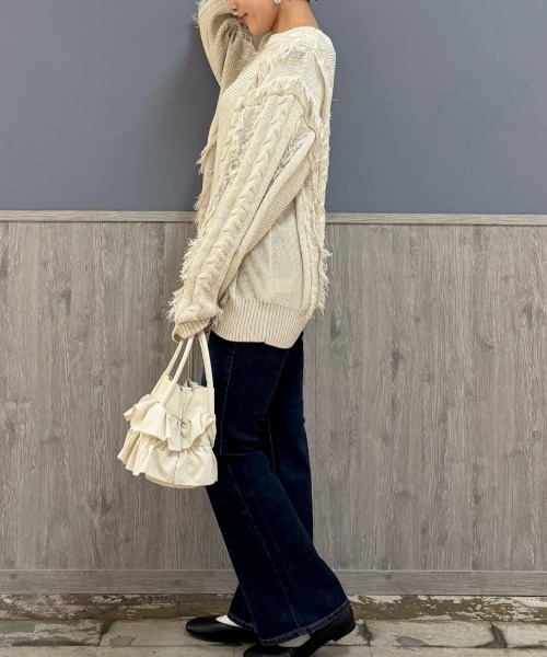 SOMETHING（サムシング）の「【SOMETHING】「LISA」デニムフレアパンツ (フレアシルエット/テンセルストレッチ/脚長効果/カジュアル/きれいめ)（デニムパンツ・レディース・ダークインディゴブルー・29inch/30inch/25inch/26inch/27inch/28inch/31inch）」の22枚目の写真