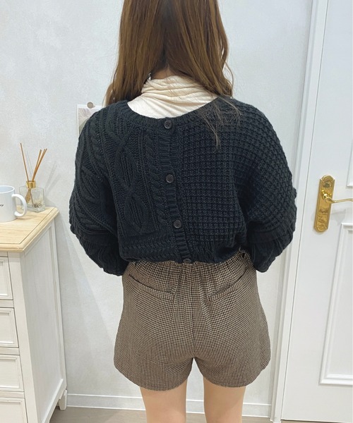 apres jour(アプレジュール)の「マルチwayパッチワークケーブルニット【ZOZOTOWN限定アイテム】(ニット/セーター・レディース・ブラック/グリーン/アイボリー/マスタード/ダークブルー・X-LARGE/フリー)」の20枚目の写真