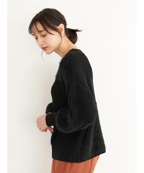 earth music&ecology(アースミュージックアンドエコロジー)の「パッチワークニットプルオーバー*(ニット/セーター・レディース・ブラック/アイボリー/モカ・FREE)」の11枚目の写真