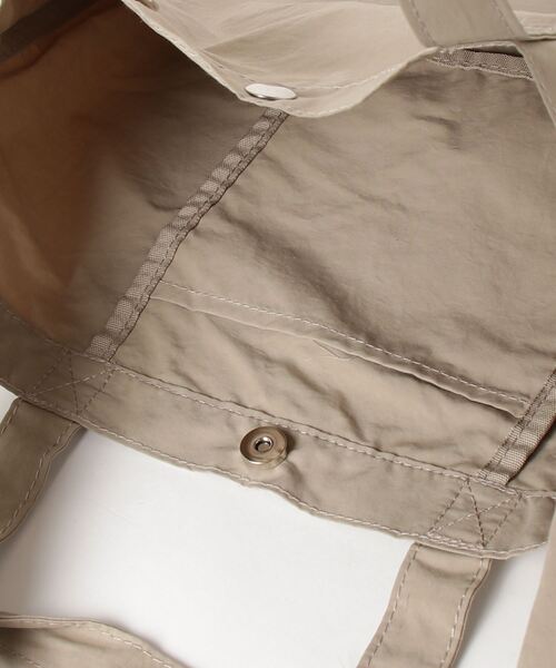 PR01.(ピーアールワン)の「「N/ordinary」CRUMPLE 3WAY SHOULDER BAG (SMALL)(ショルダーバッグ・メンズ・カーキ/パープル/ブラック/ベージュ/イエロー・FREE)」の6枚目の写真