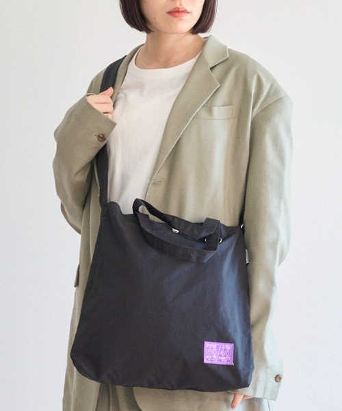 PR01.(ピーアールワン)の「「N/ordinary」CRUMPLE 3WAY SHOULDER BAG (SMALL)(ショルダーバッグ・メンズ・カーキ/パープル/ブラック/ベージュ/イエロー・FREE)」の2枚目の写真