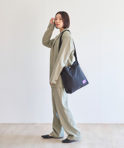 PR01.(ピーアールワン)の「「N/ordinary」CRUMPLE 3WAY SHOULDER BAG (SMALL)(ショルダーバッグ・メンズ・カーキ/パープル/ブラック/ベージュ/イエロー・FREE)」の16枚目の写真