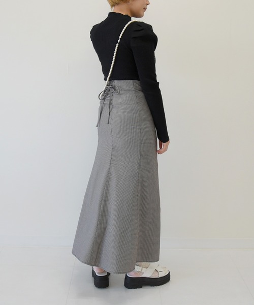 NOFALL（ノーフォール）の「厚底トラックソールクロスベルトサンダル（サンダル・レディース・ブラック/ホワイト/シルバー・L/3L/M/S/LL）」の12枚目の写真